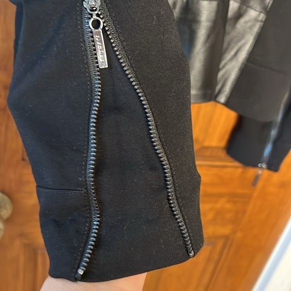 VINTAGE Peter Nygård | Black Faux Leather Moto Jacket | PS - Picture 5 of 7